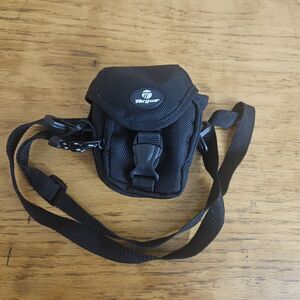 TARGUS MINI CAMERA ACCESSORIES BAG Shoulder Carry Strap‎ Belt Loop Holder